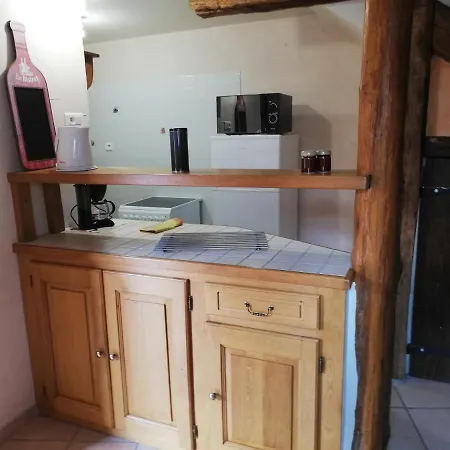 Le Vieux Chene Apartment *